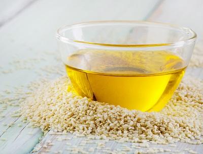 شفافیت پوست با روغن کنجد