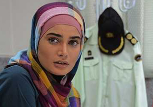 بازیگر زن سرشناس ایرانی از رینگ بوکس سر در آورد!