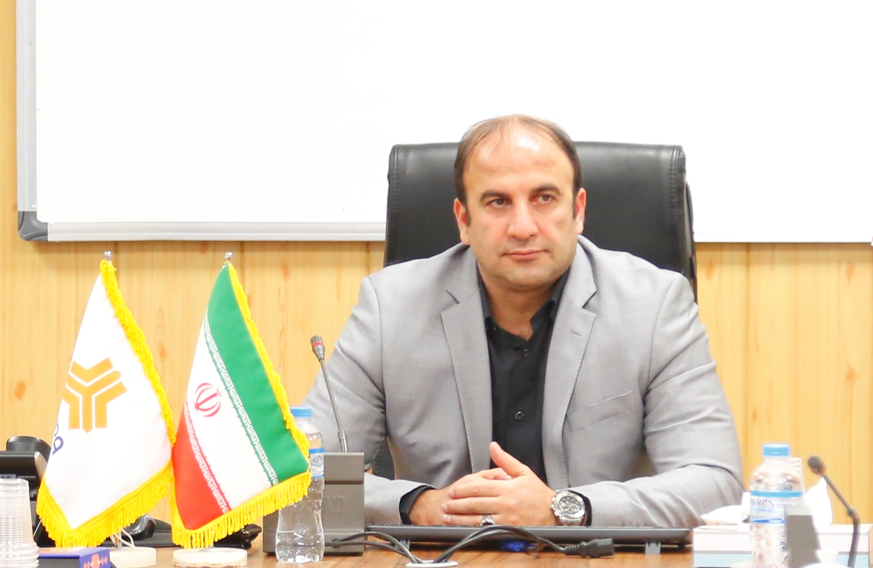 به دنبال حل مشکل و کسب رضایت مشتریان سایپا هستیم