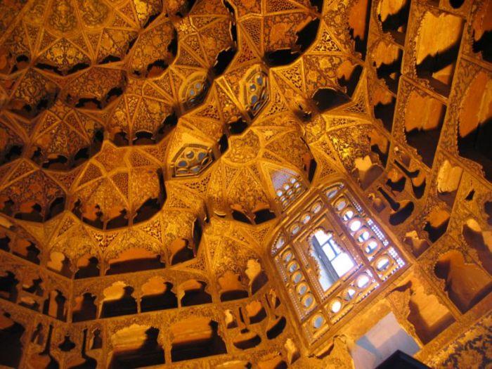 موزه  زیبایی که شیخ بهایی آن را طراحی کرد