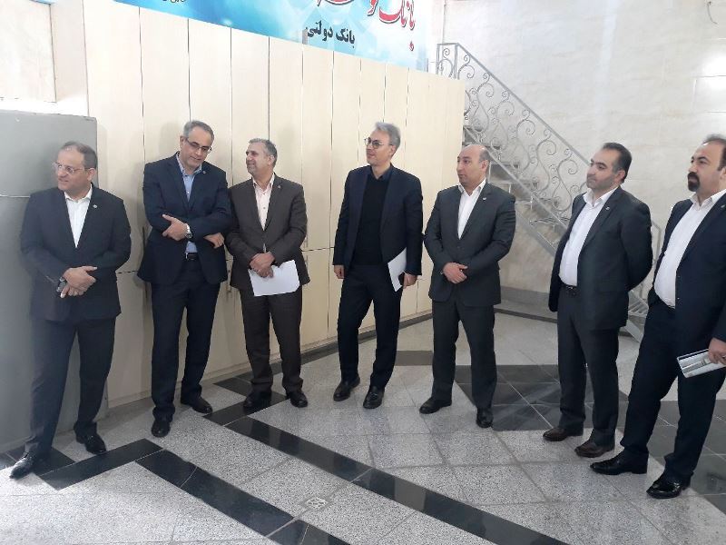 اصفهان از ظرفیت های مناسبی در ایجاد اشتغال برخوردار می باشد اصفهان از ظرفیت های مناسبی در ایجاد اشتغال برخوردار می باشد