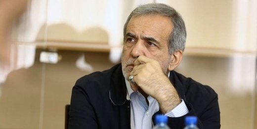 چه کسی بر روی این صندلی سبز می نشیند؟