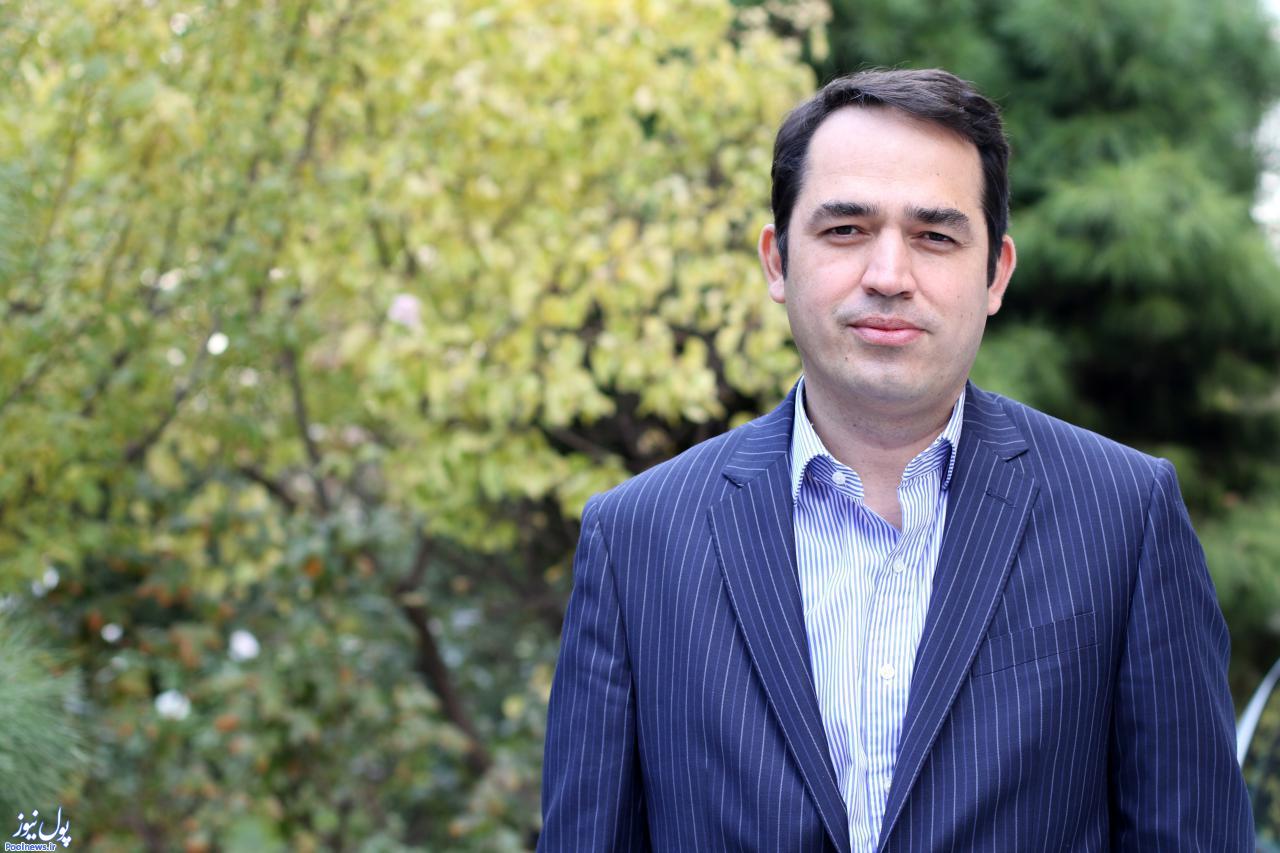 شبکه های اطلاع رسانی واقعی جایگزین غیر حرفه ایی ها / مراقب سودجوهای مجازی باشید
