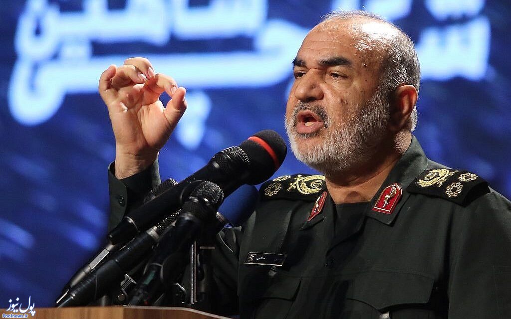ملت  آمریکا اگر کمک میخواهند به ما بگوید