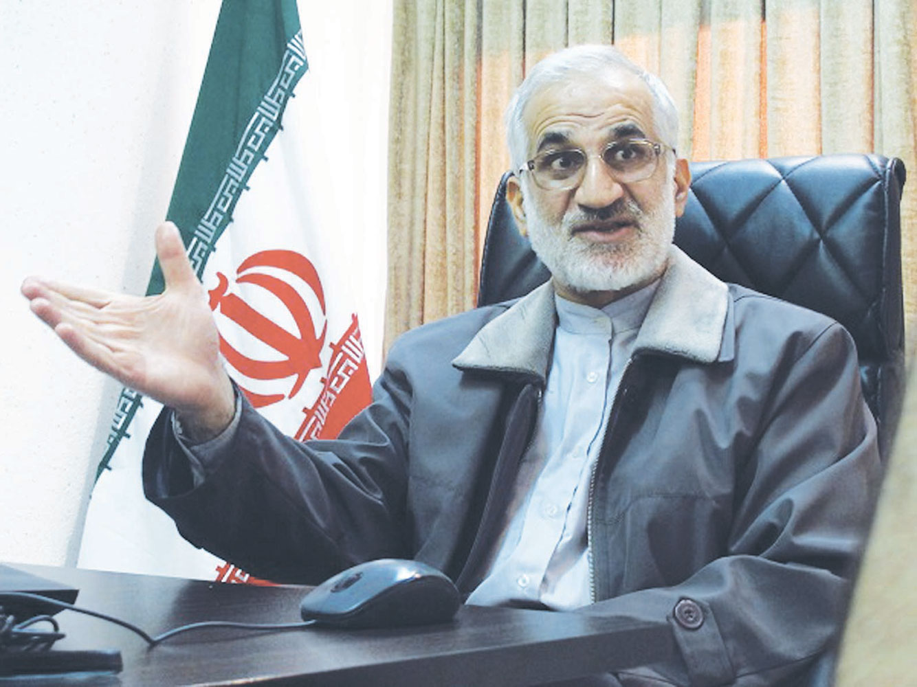 تولیدی/// اقتصاد کشور نیازمند نظارت پررنگتر بانک مرکزی است تولیدی/// اقتصاد کشور نیازمند نظارت پررنگتر بانک مرکزی است