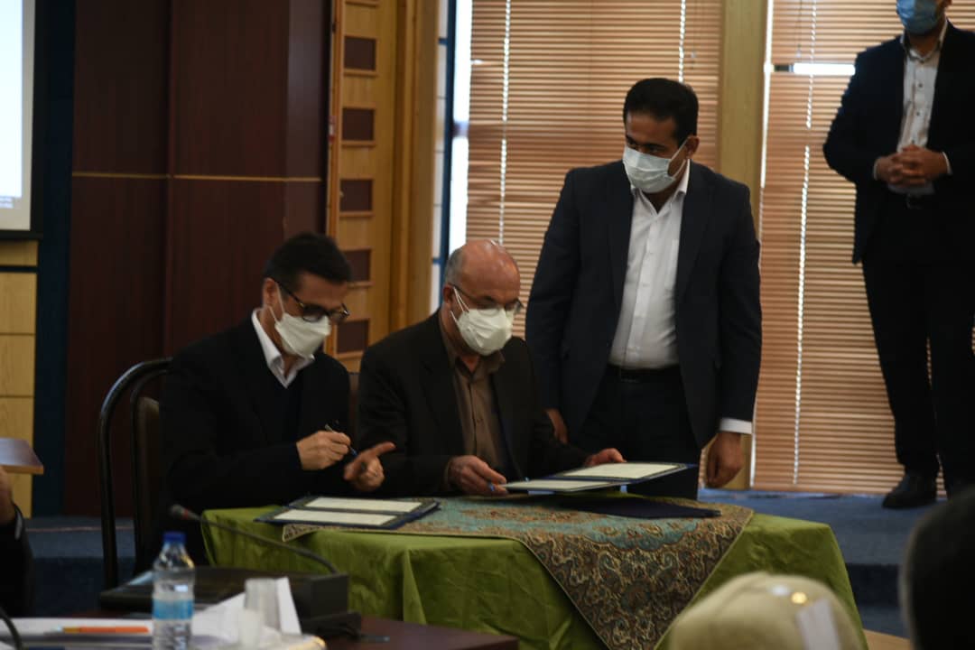 انعقاد تفاهم‌نامه سه‌جانبه توسعه صنعت میگو و ماهیان خاویاری