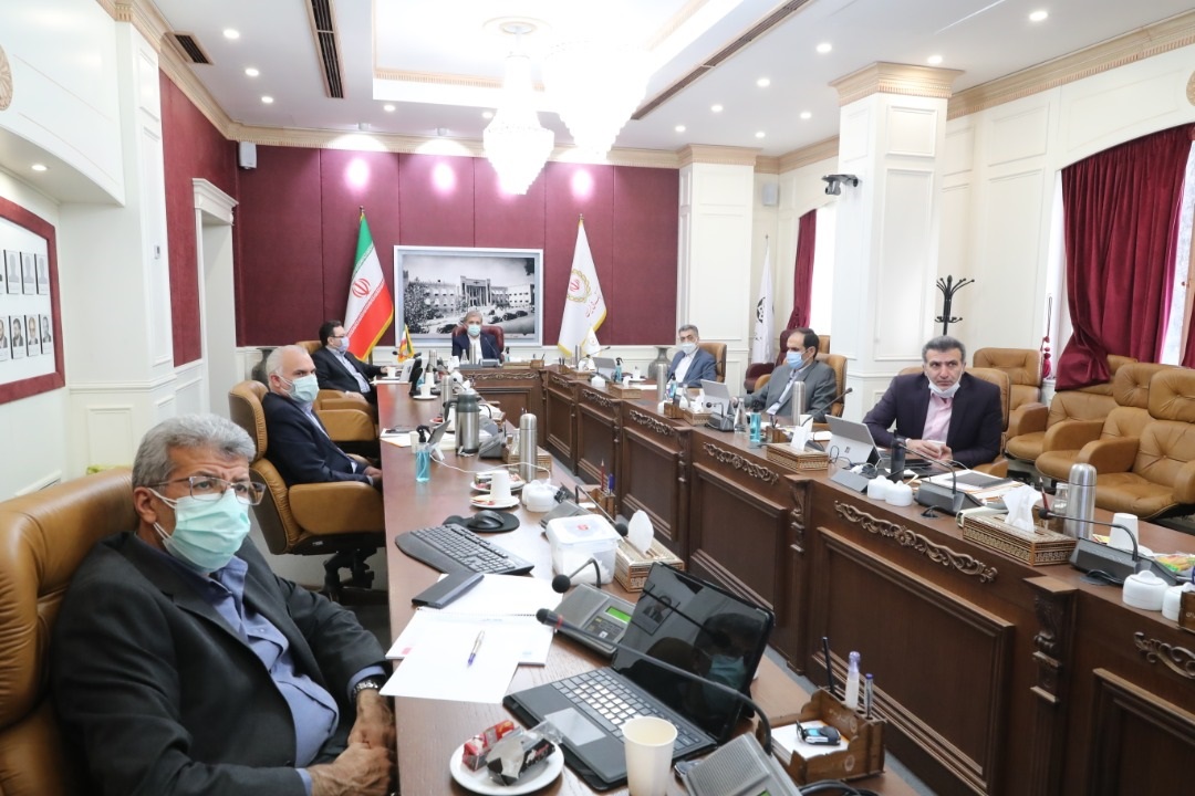 بر لزوم تلاش برای جذب منابع ارزان قیمت به منظور کسب سود آوری