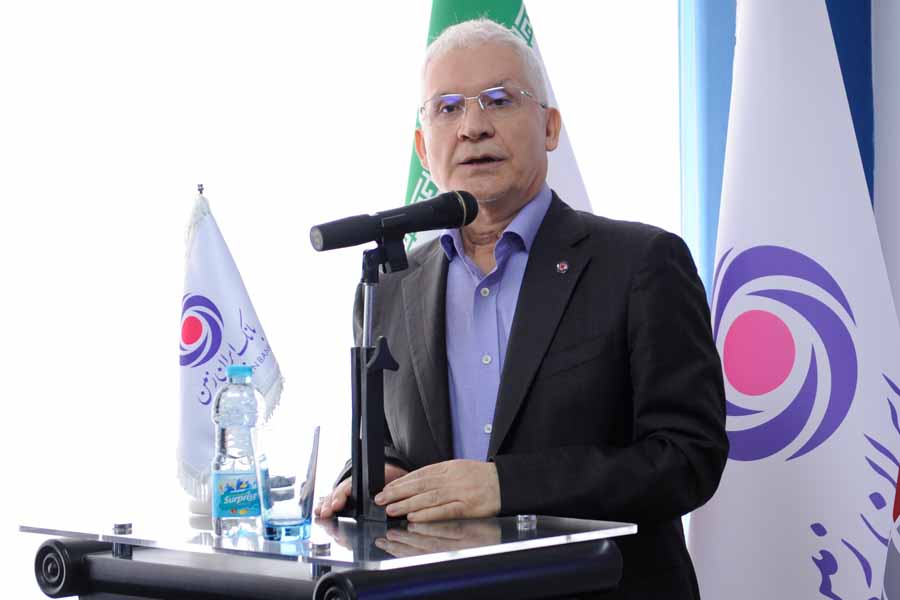 هدیه بانک ایران زمین در سال آینده، رونمایی از بانکداری دیجیتال خواهد بود