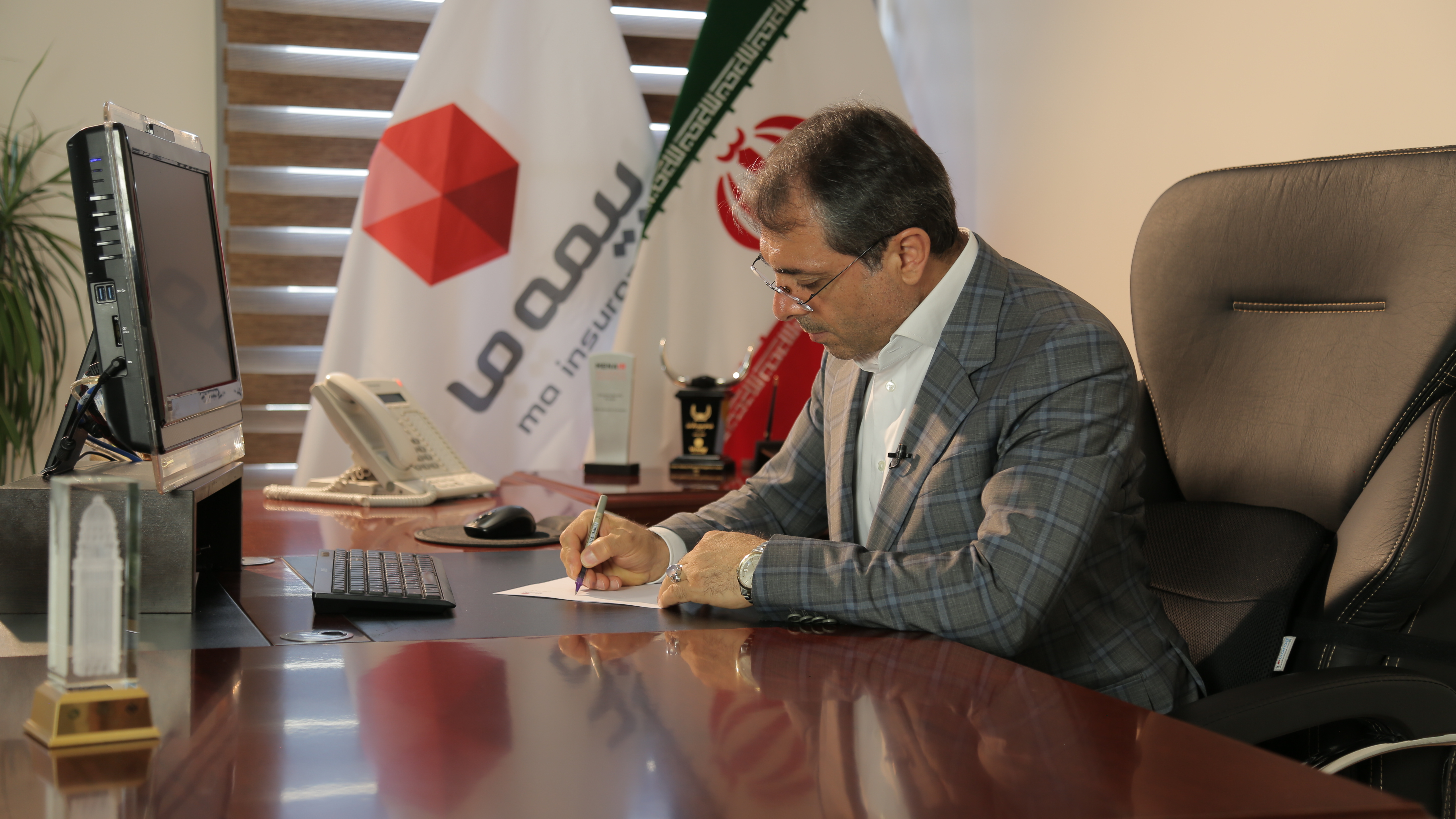 بهاری‌فر در گفتگو با ایبِنا مطرح کرد؛ افزایش ۵ برابری سرمایه‌گذاری بیمه 