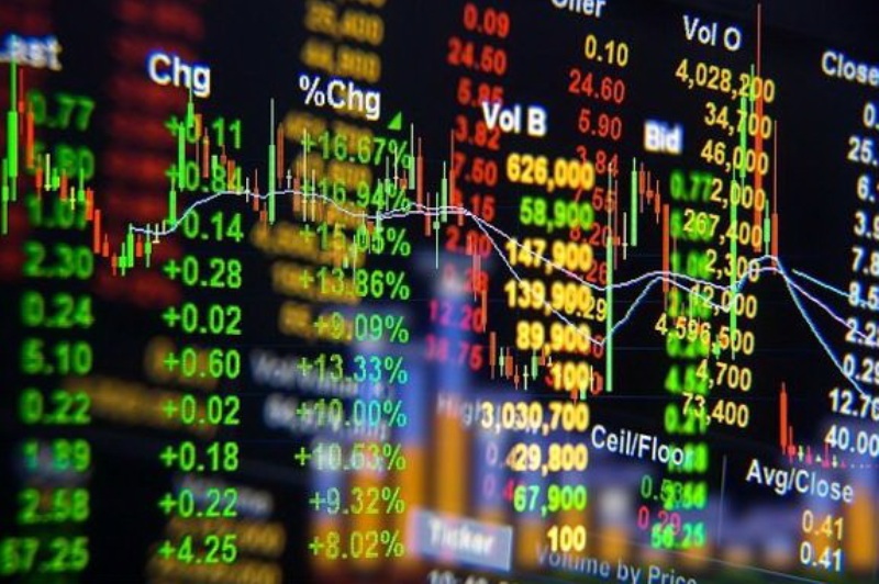 وال استریت قرمز پوش شد