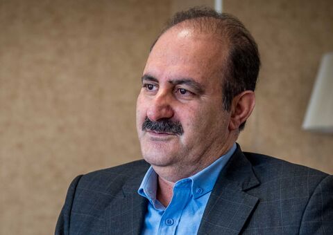 تولیدی/// ریشه اصلی تورم در نقدینگی است/ چرا بانک مرکزی نرخ تورم را کنترل نمیکند؟ تولیدی/// ریشه اصلی تورم در نقدینگی است/ چرا بانک مرکزی نرخ تورم را کنترل نمیکند؟