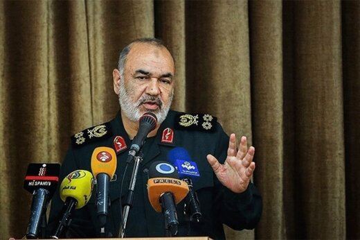 فرمانده سپاه: ما به برکت اسلام و رهبری و ایمان توانستیم با کرونا مبارزه کنیم فرمانده سپاه: ما به برکت اسلام و رهبری و ایمان توانستیم با کرونا مبارزه کنیم