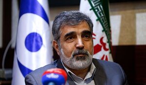 سفر سخنگوی سازمان انرژی اتمی به وین در حاشیه مذاکرات رفع تحریمها سفر سخنگوی سازمان انرژی اتمی به وین در حاشیه مذاکرات رفع تحریمها