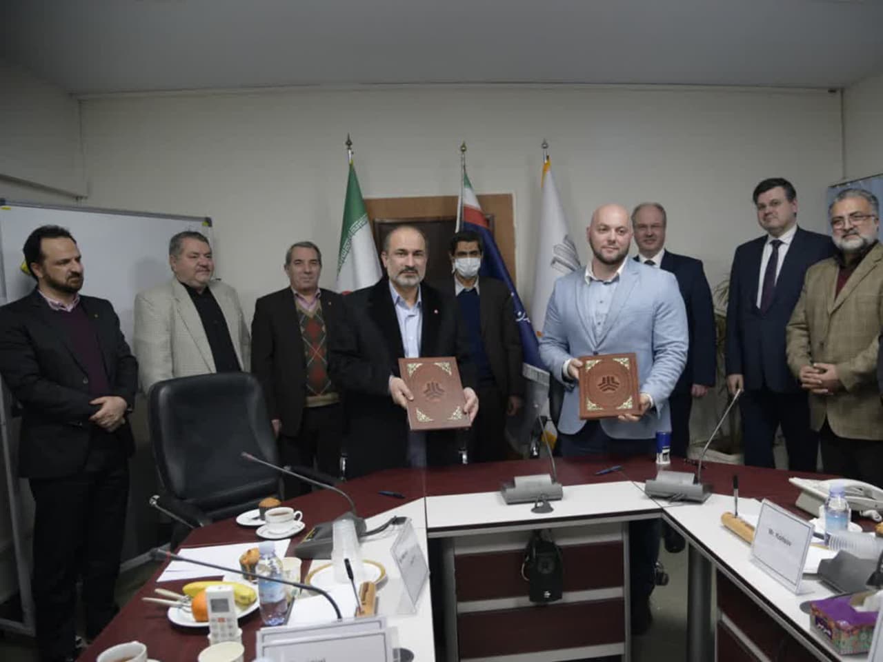 قرارداد صادرات محصولات گروه سايپا به بلاروس و روسيه امضا شد قرارداد صادرات محصولات گروه سايپا به بلاروس و روسيه امضا شد