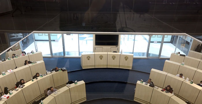 تحریم، بورس را سرخ کرد