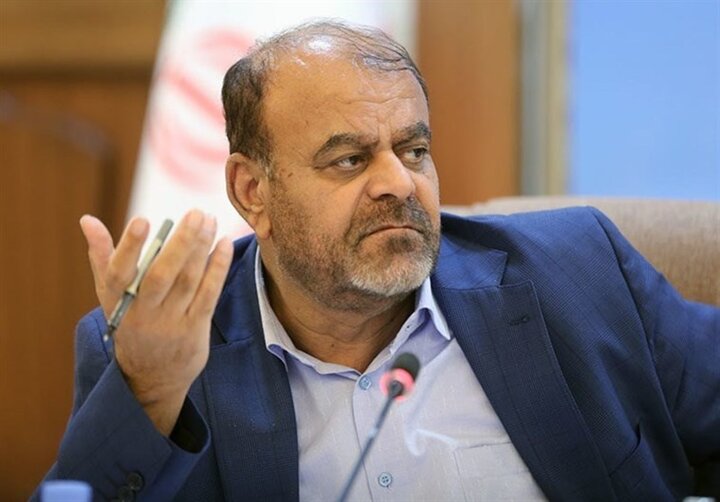 انتقاد وزیر راه از عدم پرداخت تسهیلات بانکی برای ساخت مسکن انتقاد وزیر راه از عدم پرداخت تسهیلات بانکی برای ساخت مسکن
