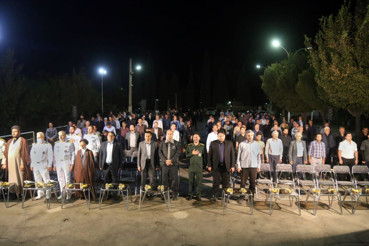 از آزادگان سرافراز سیرجانی تجلیل شد از آزادگان سرافراز سیرجانی تجلیل شد