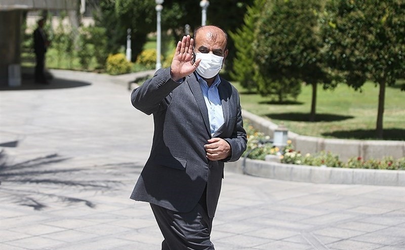 رستم قاسمی: هواپیمای توپولف مجوز پرواز در ایران را ندارد