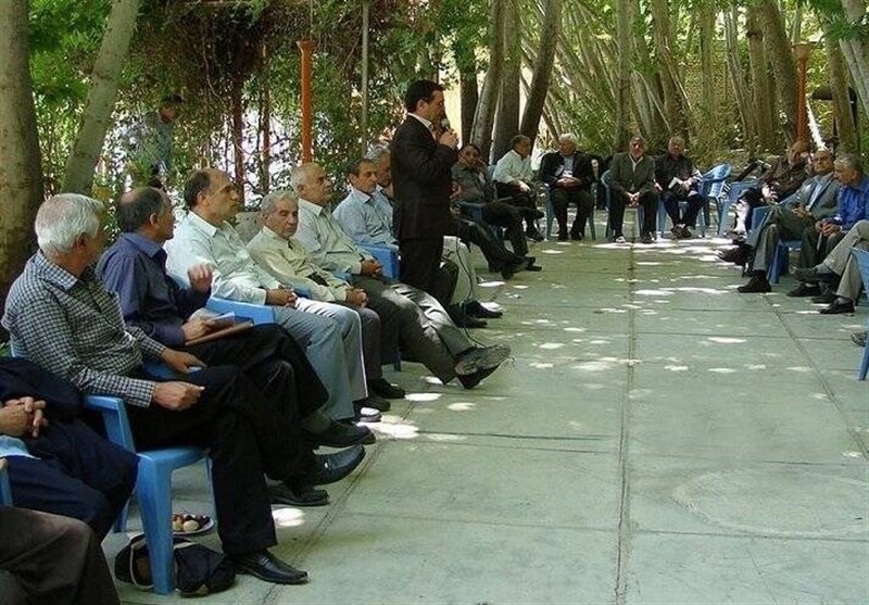 احکام افزایش حقوق کارکنان ثابت شهرداری آذرماه صادر می شود