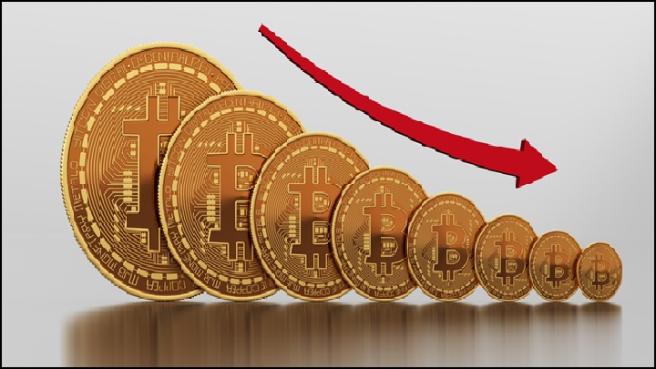 بیت کوین در آستانه سقوط به ۱۲ هزار دلار بیت کوین در آستانه سقوط به ۱۲ هزار دلار
