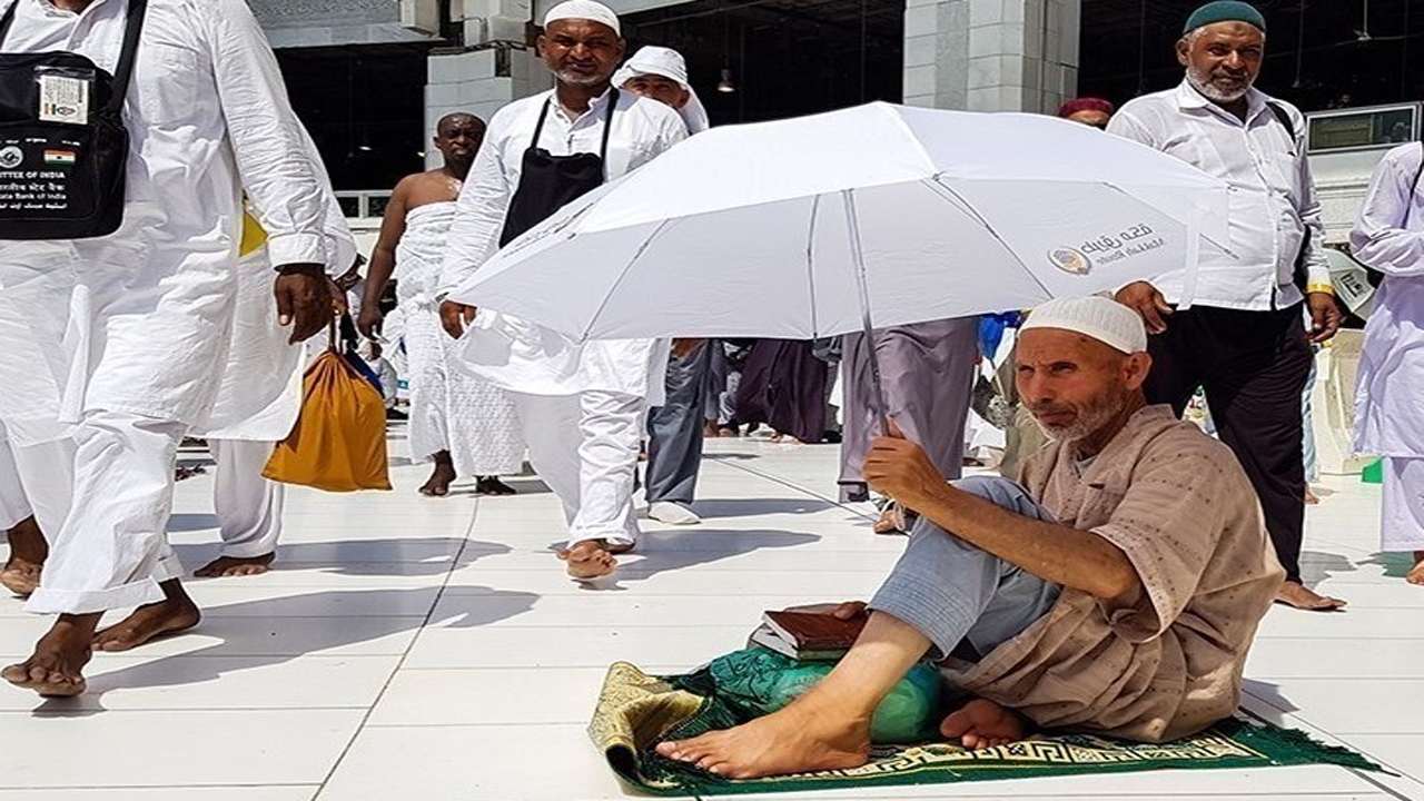 ۷ توصیه به زائران خانه خدا / با گرمازدگی در حج چه می شود کرد؟