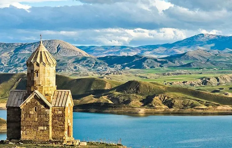 1683366917_51_کلیسای-زور-زور-ماکو-آذربایجان-غربی