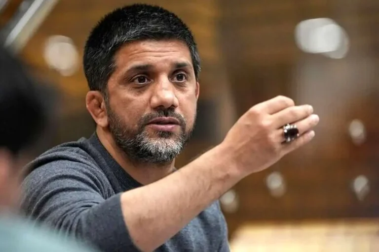 علیرضادبیر