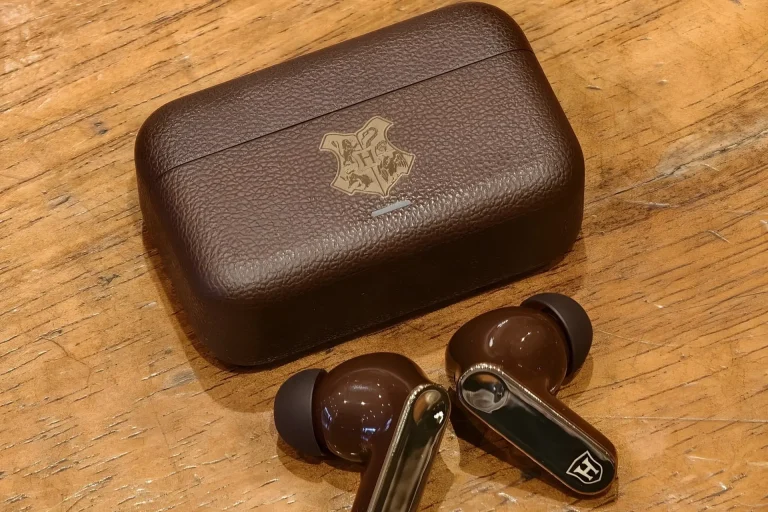 realme-harry-potter-edition-earbuds-6ab3692eaa5f75743619111f