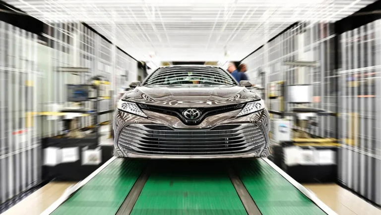 wp-content-uploads-2018-11-2018-toyota-camry-production-6861aa80e3eb8e5af3dbd627